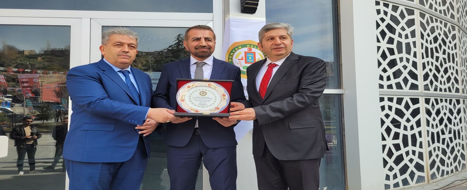 Gıda, giyim ve sosyal yardımlaşma